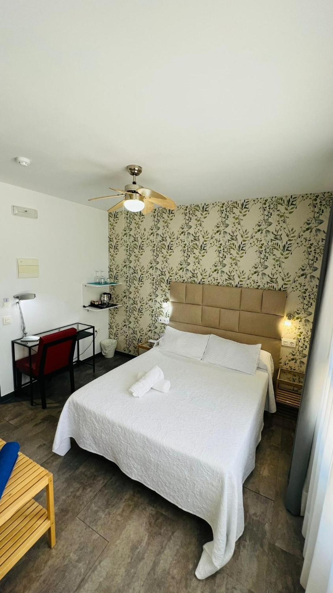 Bajondillo Beach Cozy Inns (Adults Only) Torremolinos Exterior photo